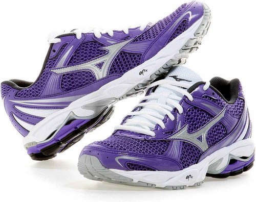 Японские кроссовки Mizuno