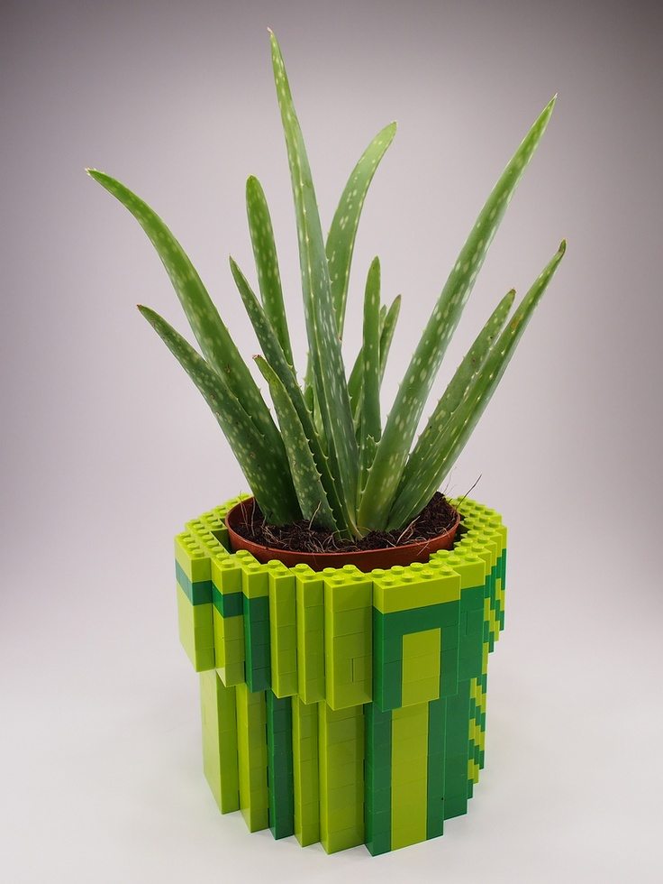 горшок для вазона из кубиков Lego